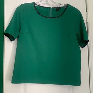 Green textured shirt
